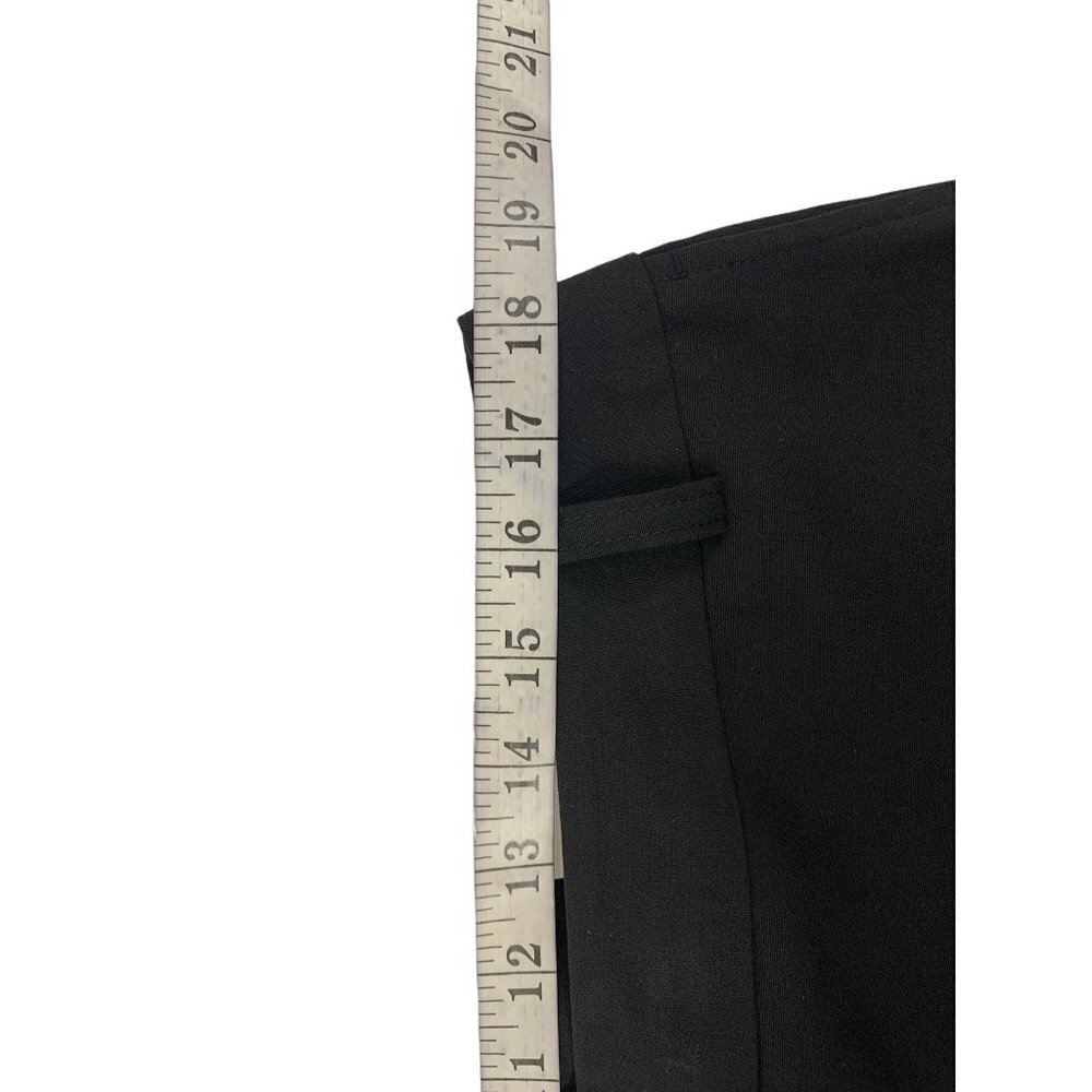 East 5th Women’s Classic Fit Capris - Picture 3 of 7